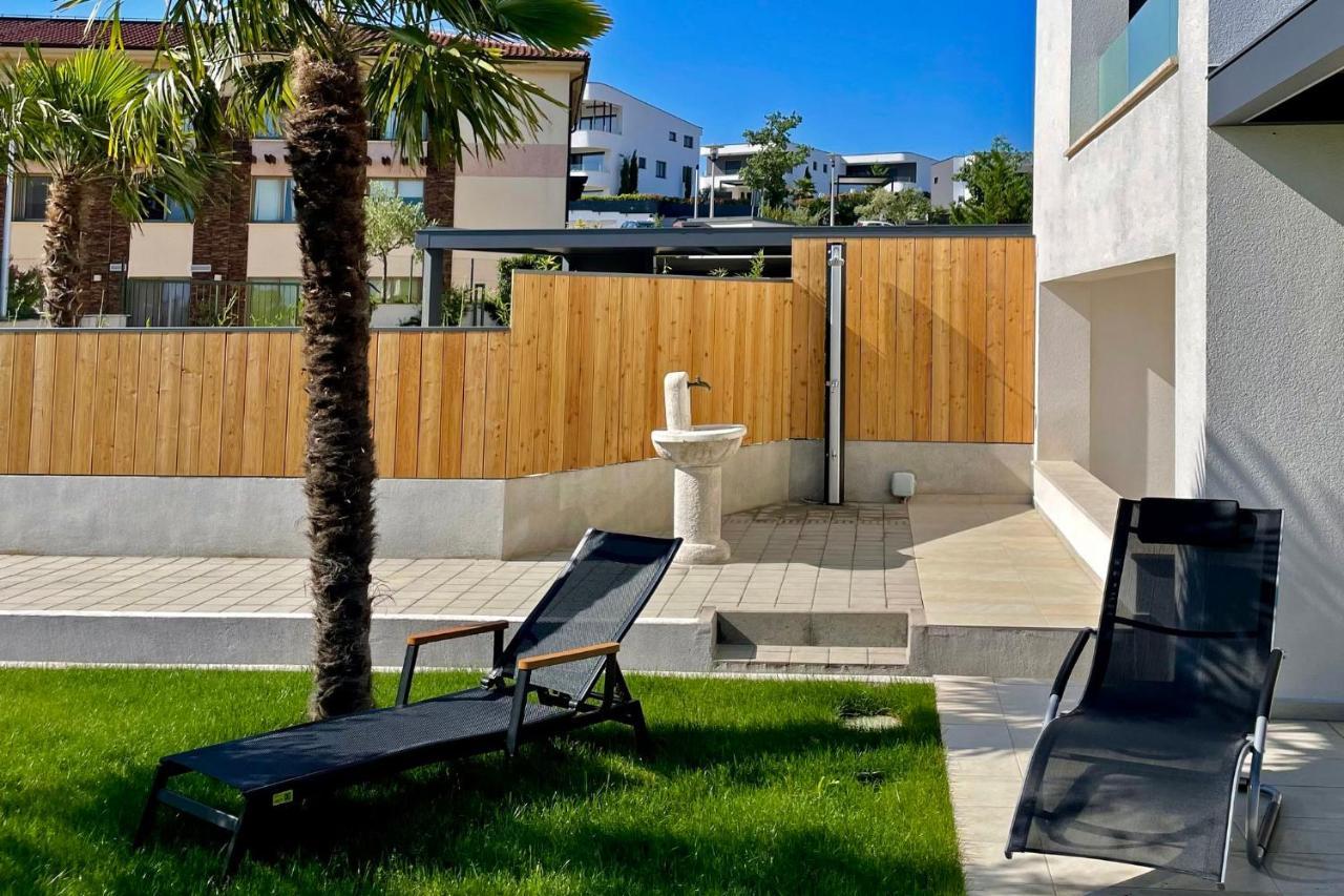 Casa Bella Apartment Малинска Екстериор снимка