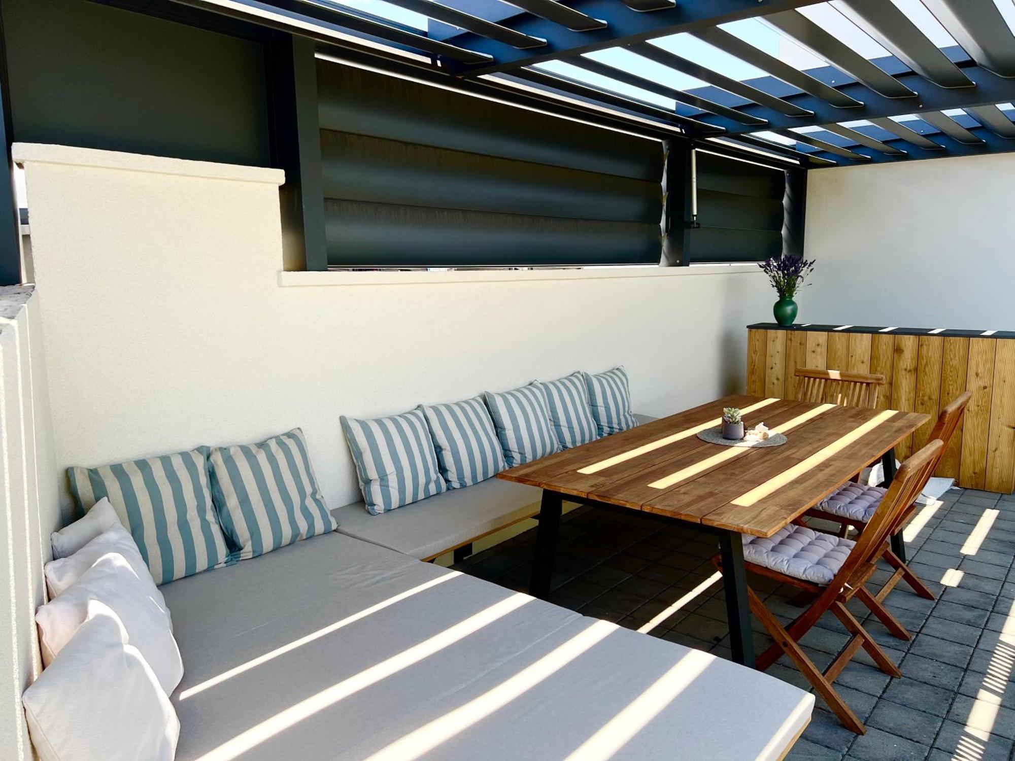 Casa Bella Apartment Малинска Екстериор снимка